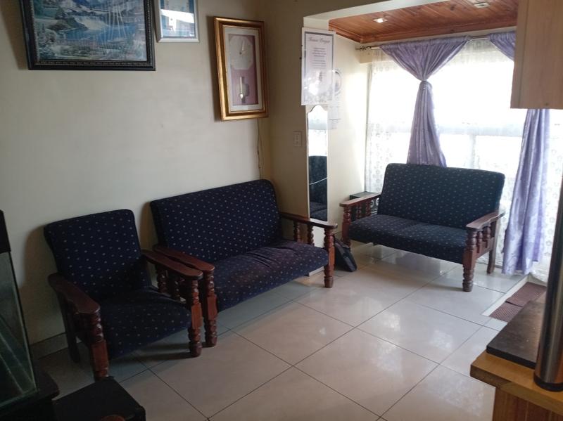 3 Bedroom Property for Sale in Lentegeur Western Cape